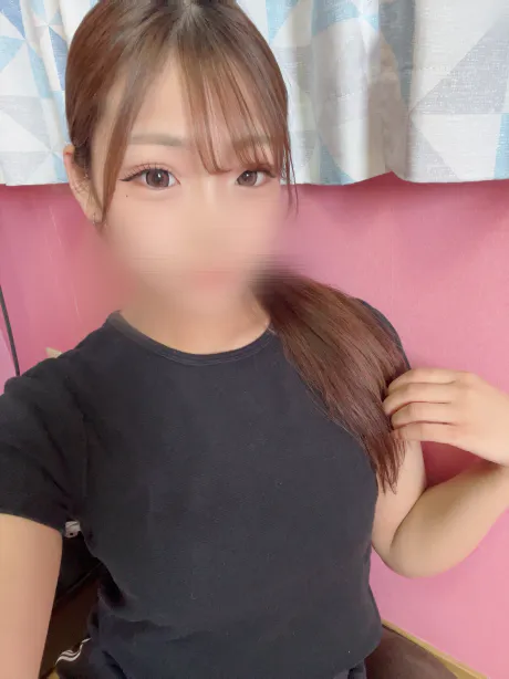 新人みいさティアラ
