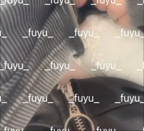 脱がせてください 🤍/ふゆ☆おっとり童顔巨乳