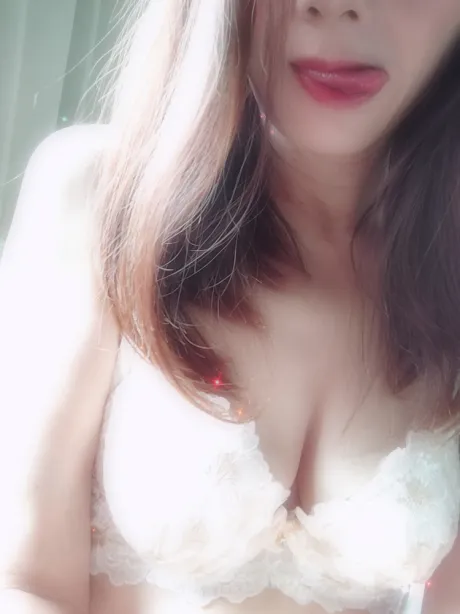 ❣️ ペロペロ ❣️/ちなつ