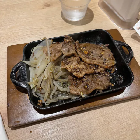 美味いものが食いたいんだよー!!!