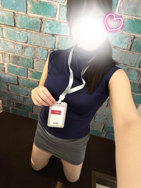 キャリアウーマン/エミリ