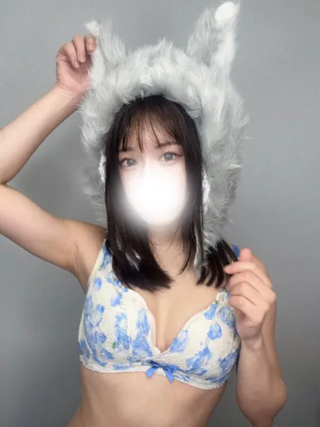 新人　かすみ素敵な女の子は好きですか?