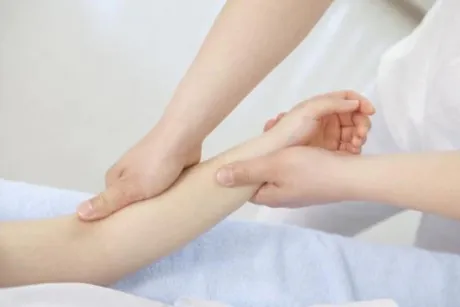 愛海-あいみ-人妻倶楽部　花椿盛岡店