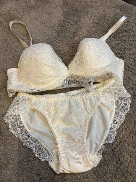 明日は出勤です🤗/しおん【青森弘前五所川原】