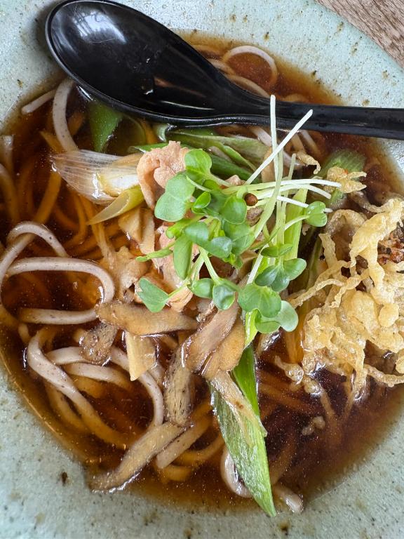 しおり素敵な女の子は好きですか?