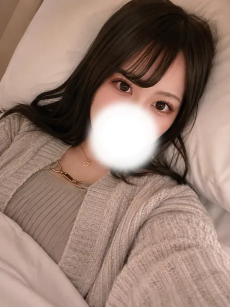 ♥️夏の最後に♥️/新人るの☆透き通る色白素肌