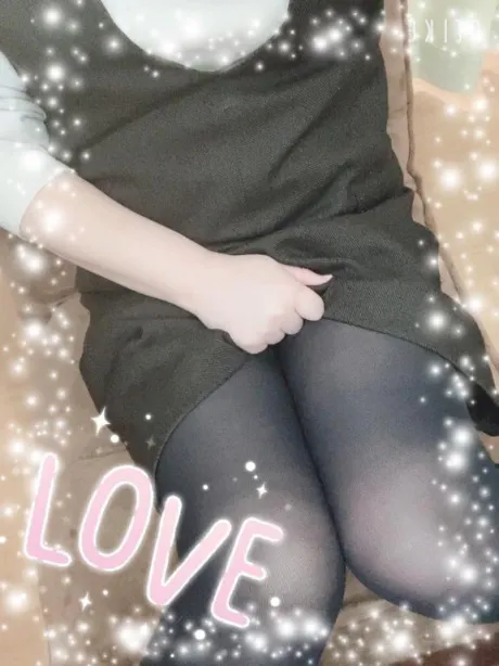 モモヨのブログ 本日12時から出勤♡