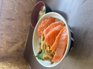 うんまあ