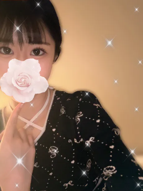 新人ゆりね☆惹き込まれる甘美な魅力のブログ はじめまして！