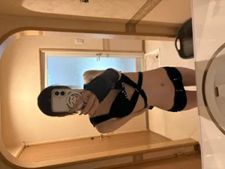 新人くれあティアラ