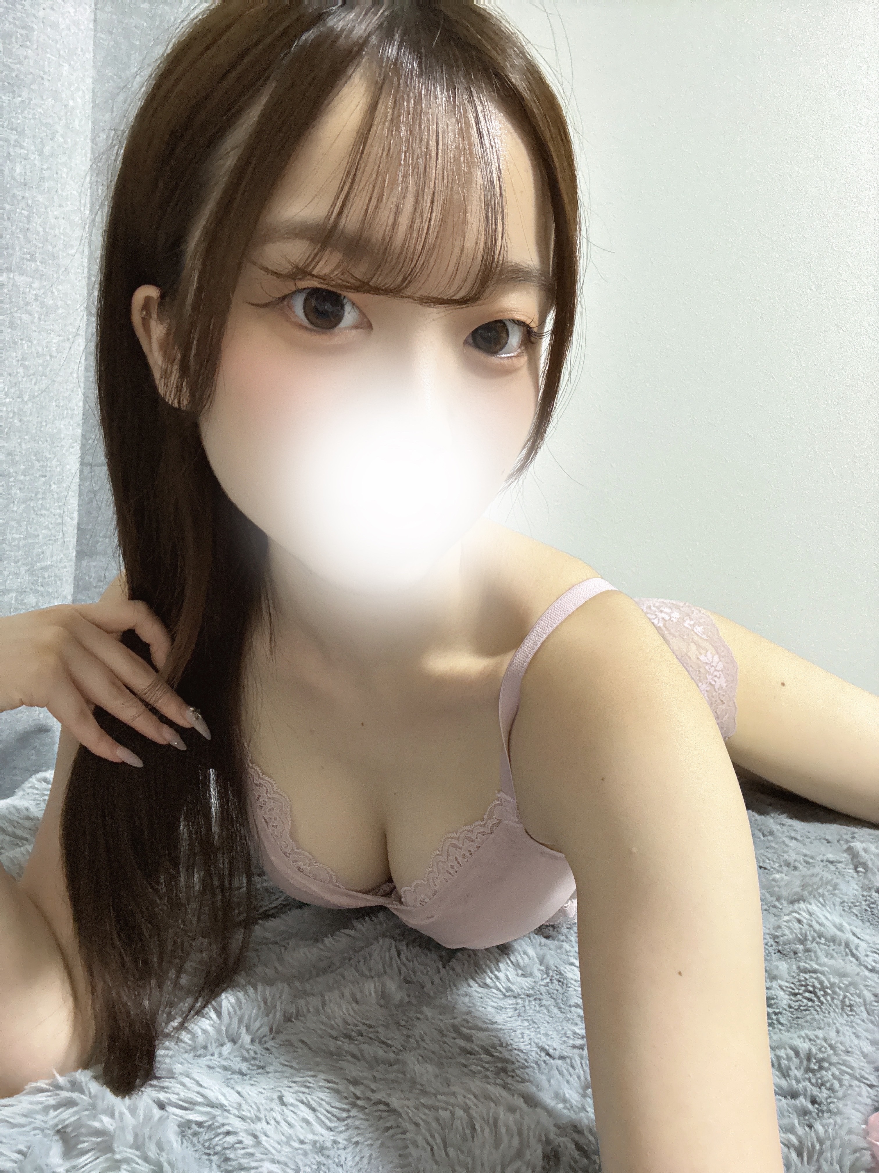 新人みおなのブログ 出勤🖤