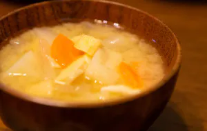 外はムシムシ