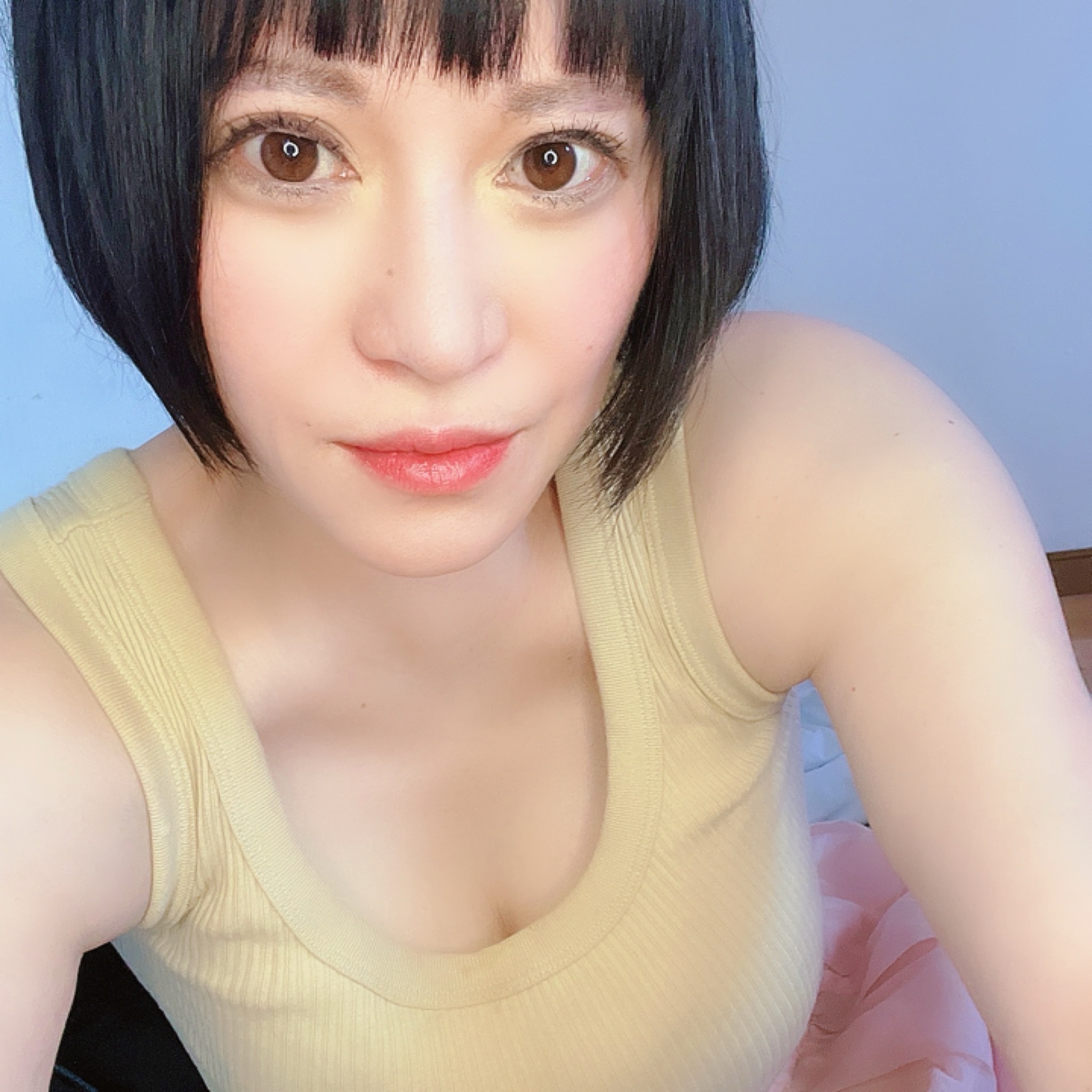 そこに
