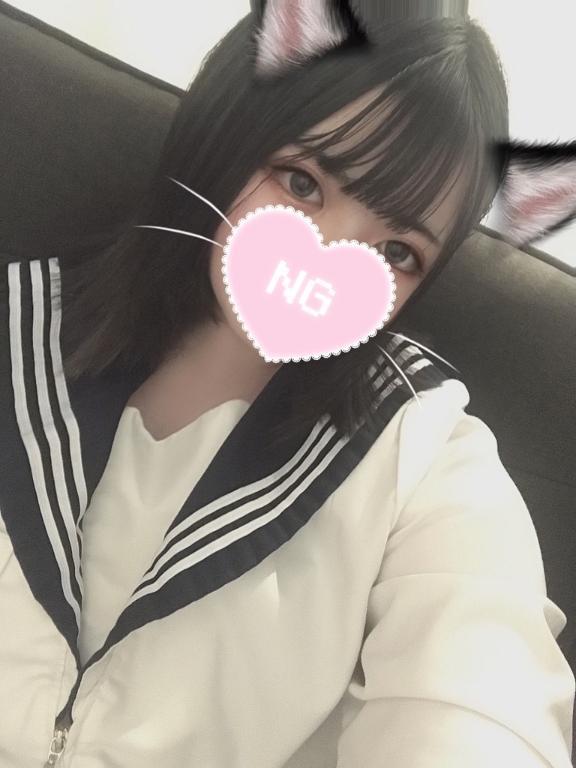 ちらっ