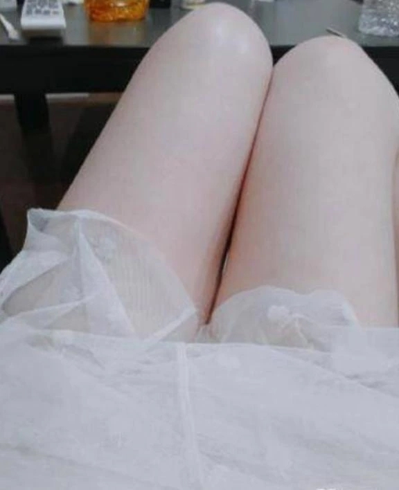 |ω•˘ )ちら✨
