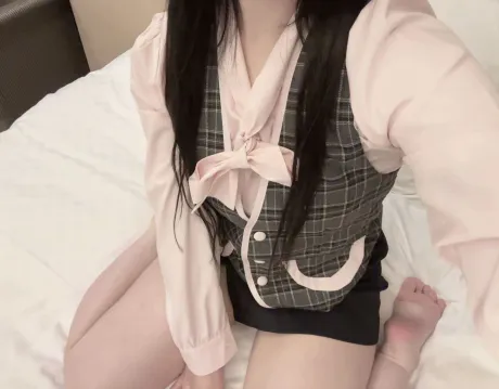 新人るあティアラ
