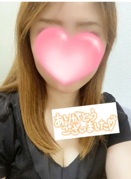 れんか★清潔感溢れる大人の色気♡隣の人妻お口で愛して