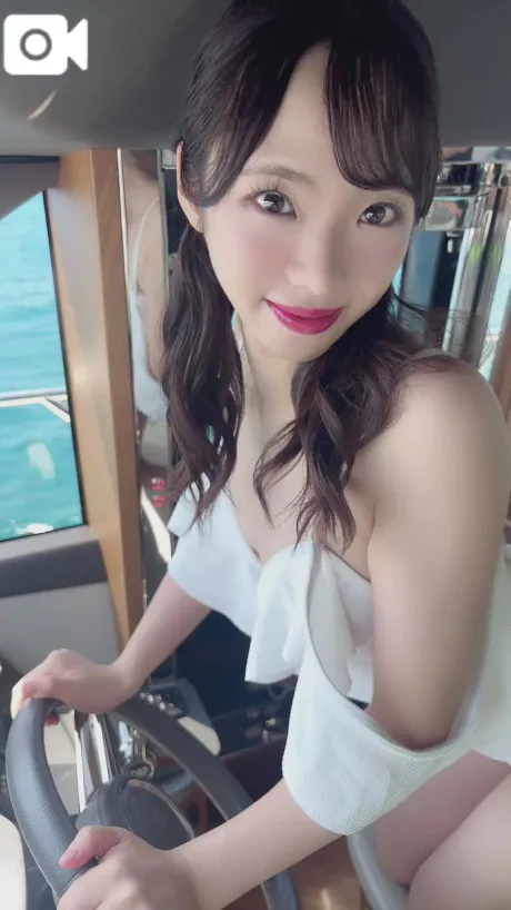 退勤しました🤍/美月(みづき)