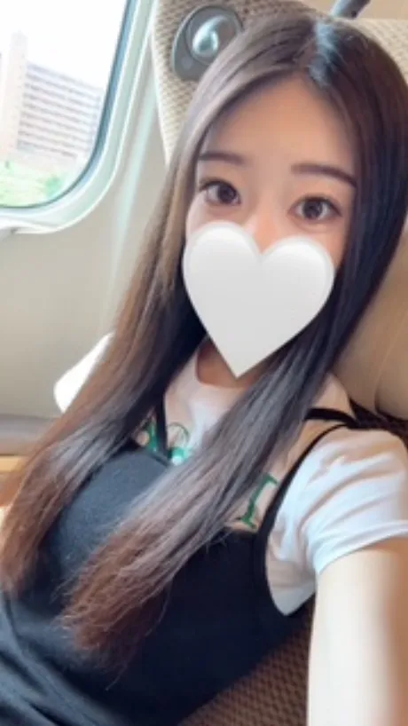 新人みあティアラ