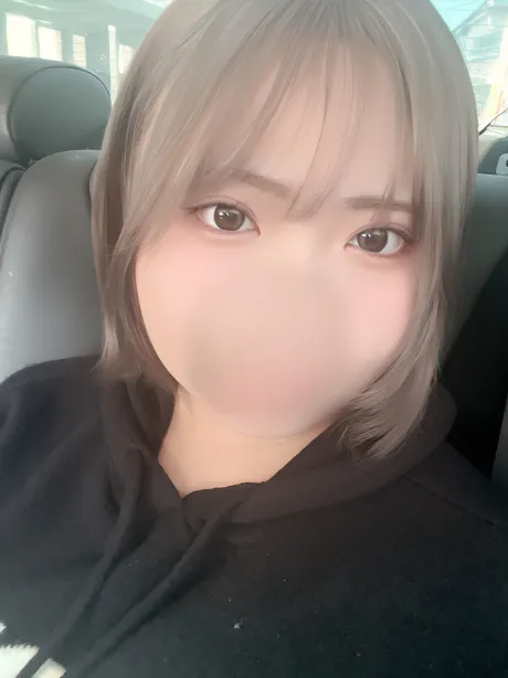 しゅっきーん！！/新人れな[青森]