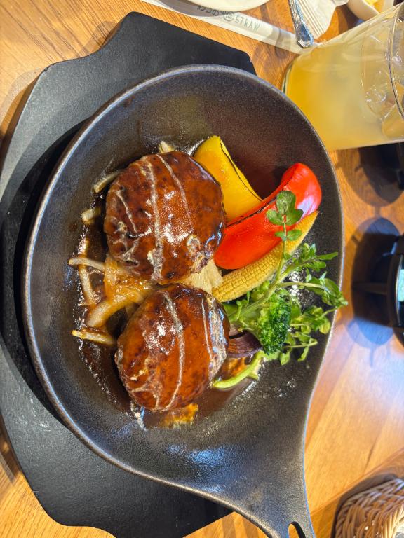 ままとお昼ご飯食べたの🍴