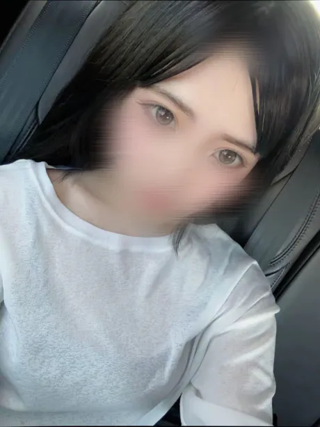 新人るあティアラ