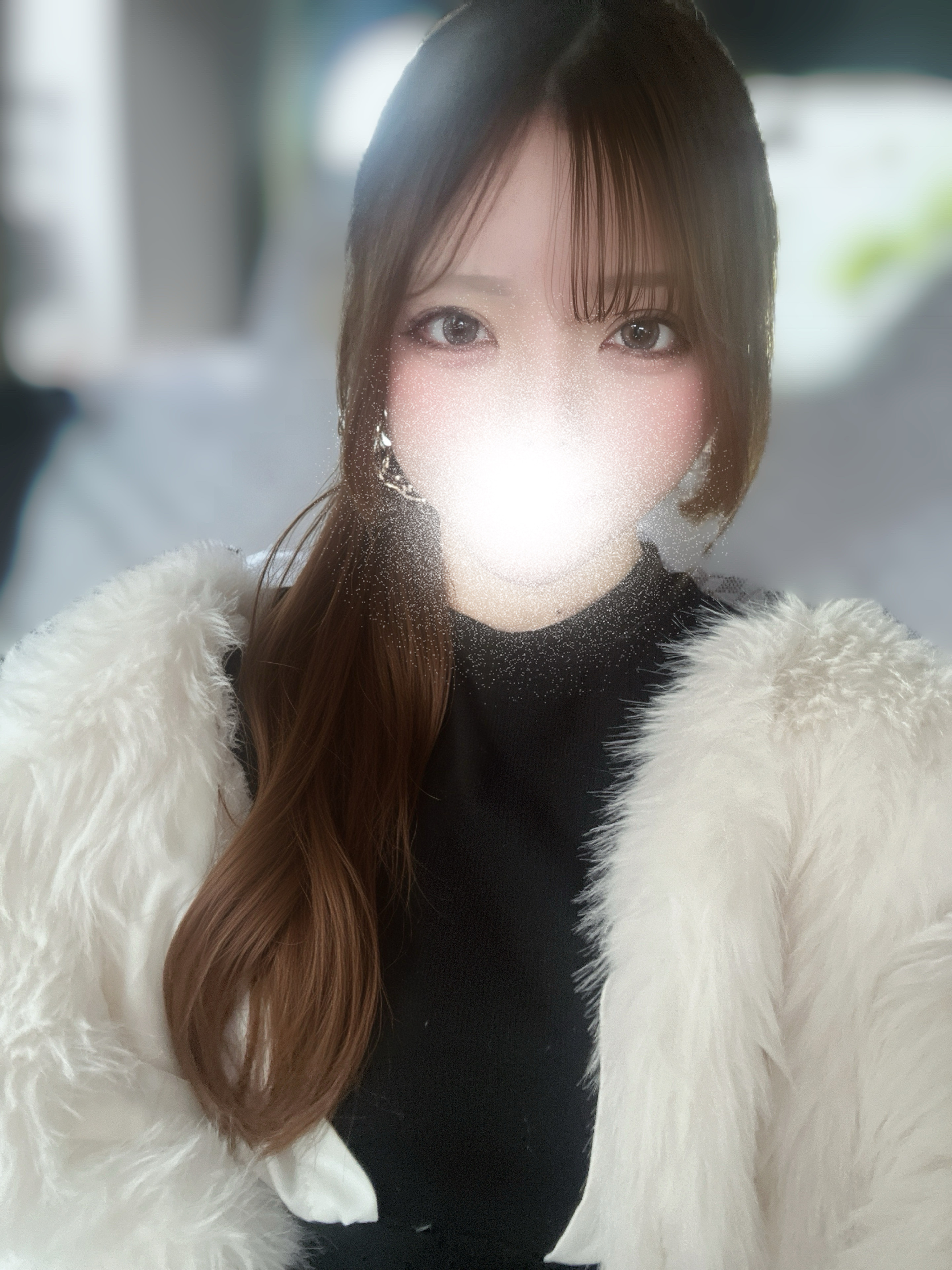 新人みゆうティアラ