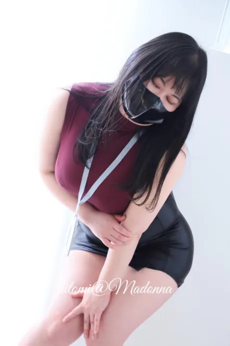 ヒトミMadonna-マドンナ-