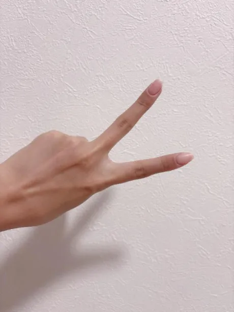 しおり素敵な女の子は好きですか?