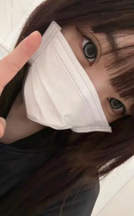 出勤しましたー/つむ