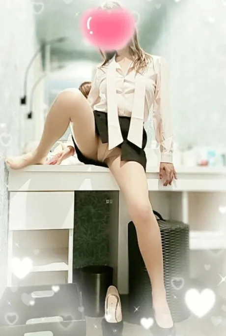 リサ人妻生レンタルーNTRー