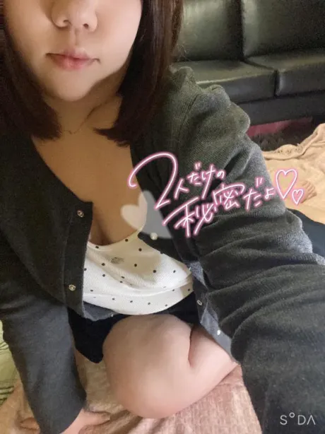 まなか★超敏感すぎ！清楚ドМ♡隣の人妻お口で愛して