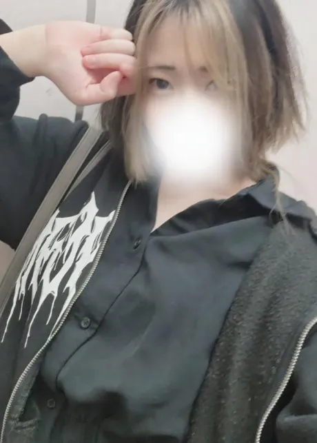 出勤しました‎🤍/新人　ゆな