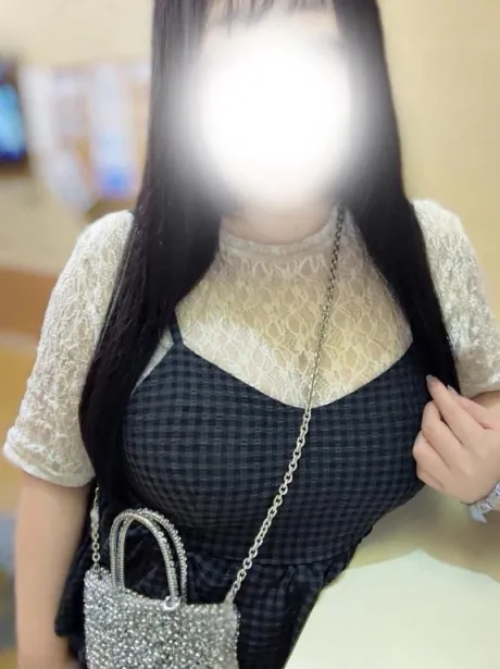 やっぱり目で追っちゃうの…？/あおば
