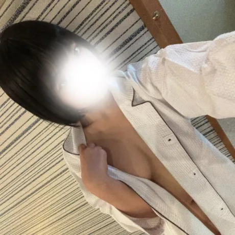 えれな素敵な女の子は好きですか?