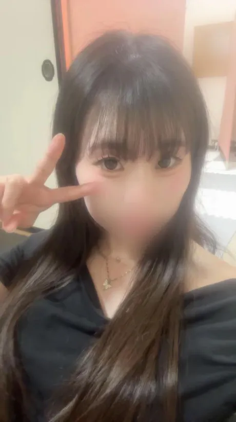 体験　しおんのブログ 1:30～  出勤してます❣️✨️