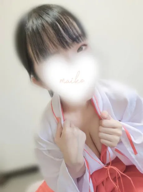 まいこ人妻の楽園