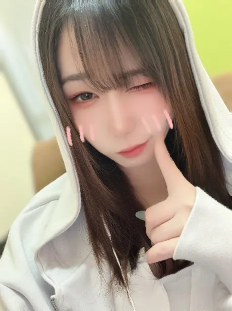 遅めの退勤報告❤️‍🔥/こなつ