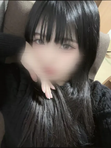 新人るあティアラ
