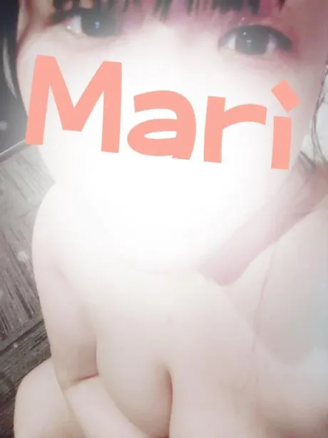 まり★溢れる豊満爆乳若妻隣の人妻お口で愛して