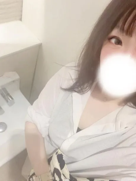まいこ人妻の楽園