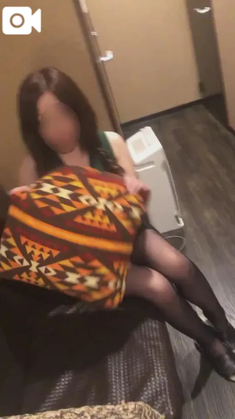 こんにちは♡/つばさ【パイパン美魔女】