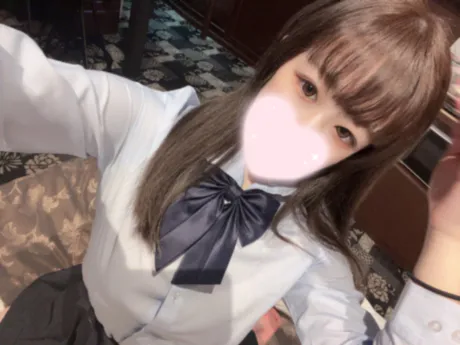 今日からです🩶/新人ゆいな☆天然記念モノ美BODY！