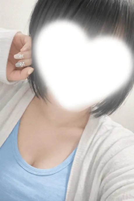 新人　みなとのブログ 出勤しました🎀