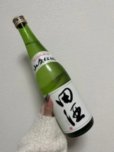 セイナ【弘前】胸と腰のくびれが自慢ですDINO～ディーノ～