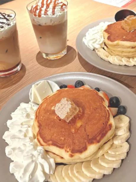 世奈(せな)グランドオペラ福岡