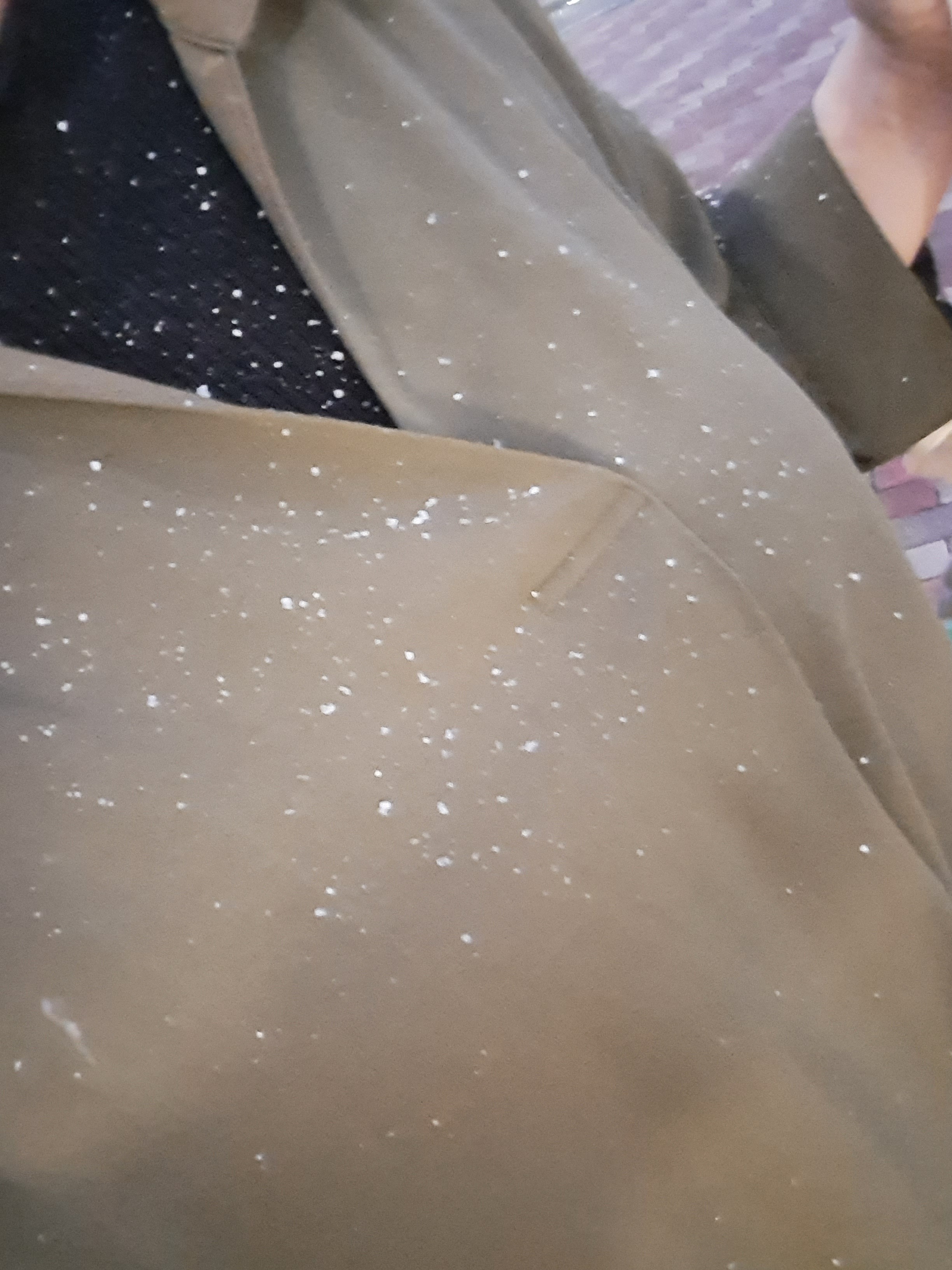 今、お店にいます！