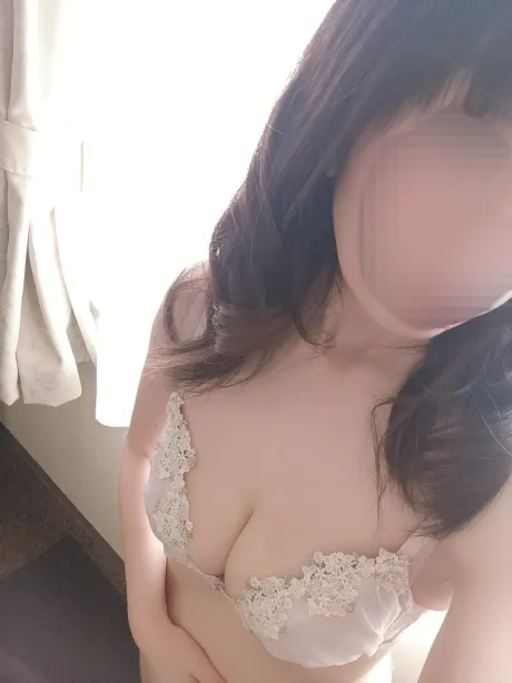 なぎさです♡/なぎさ