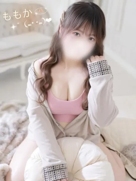 ももか★イチャラブ極上密着隣の人妻お口で愛して