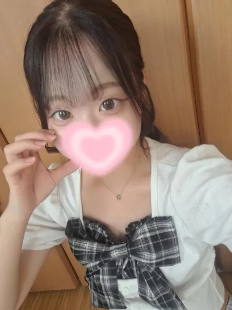 今日出勤します(⋆ᴗ͈ˬᴗ͈)”/業界未経験　めお